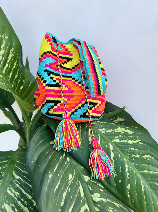 Wayuu Arrow Crossbody